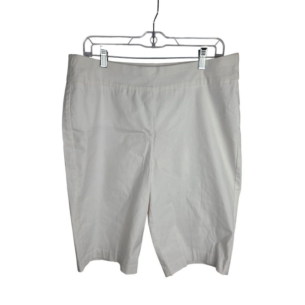 Chico's So Slimming Brigitte Shorts Sz 2 Large White Pull On Stretch Bermuda